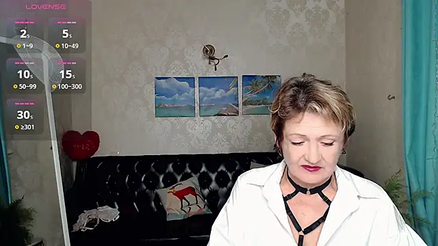 Snapshot of SexyGrandma_ chatting on November 6, 2025, 5:06 pm SexyGrandma online show from November 6, 2025, 5:06 pm