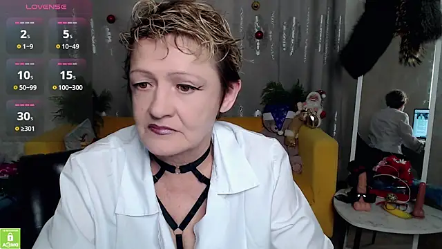 SexyGrandma  online show from January 17, 2026, 6:17 am