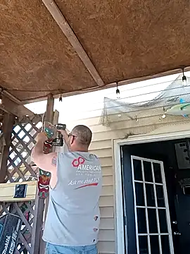 Snapshot of thickdaddy2982 chatting on March 22, 2025, 7:31 pm thickdaddy2982 online show from March 22, 2025, 7:31 pm