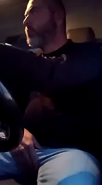 Snapshot of thickdaddy2982 chatting on February 27, 2025, 11:28 am thickdaddy2982 online show from February 27, 2025, 11:28 am