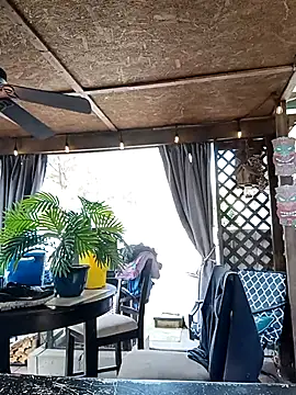 Snapshot of thickdaddy2982 chatting on March 15, 2025, 5:04 pm thickdaddy2982 online show from March 15, 2025, 5:04 pm