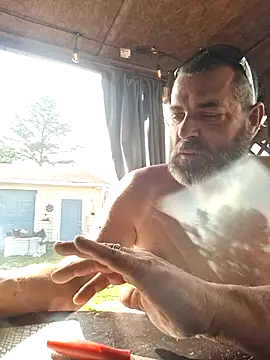 Snapshot of thickdaddy2982 chatting on March 15, 2025, 8:10 pm thickdaddy2982 online show from March 15, 2025, 8:10 pm