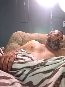 Snapshot of thickdaddy2982 chatting on March 16, 2025, 12:00 pm thickdaddy2982 online show from March 16, 2025, 12:00 pm