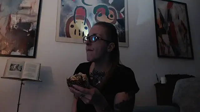 Snapshot of Astrid-Gilbert chatting on February 21, 2025, 9:00 pm Astrid-Gilbert online show from February 21, 2025, 9:00 pm