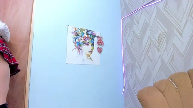 Snapshot of Emmagomez__ chatting on February 15, 2025, 4:45 pm Emmagomez online show from February 15, 2025, 4:45 pm