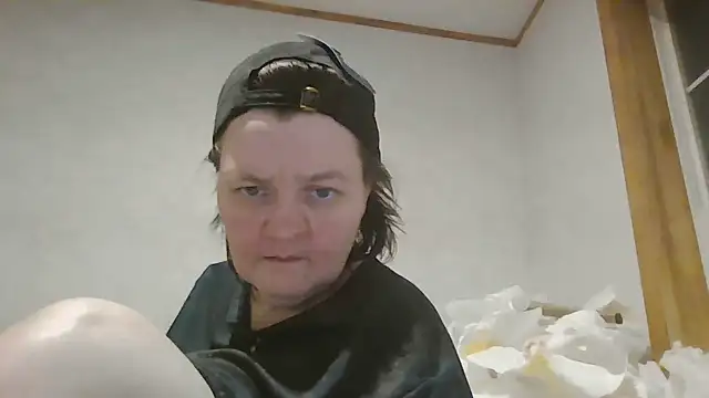 Snapshot of BBWLADY71 chatting on February 11, 2025, 12:28 am BBWLADY71 online show from February 11, 2025, 12:28 am