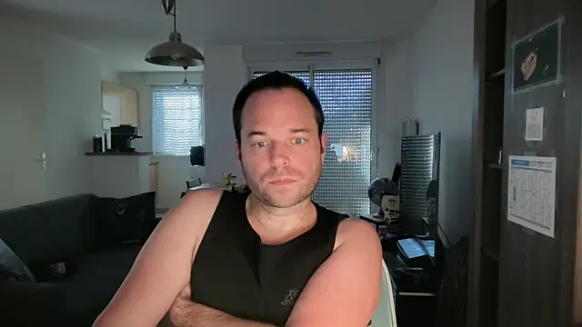 Funnyjul31 online show from February 7, 2026, 2:58 pm