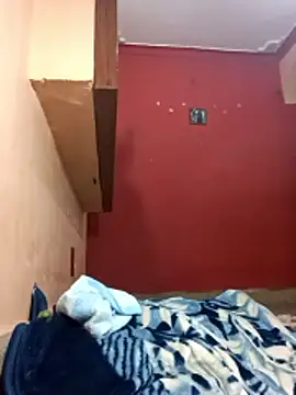 Snapshot of runi31 chatting on March 17, 2026, 5:49 pm runi31 online show from March 17, 2026, 5:49 pm