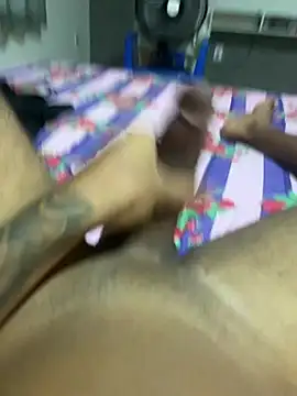 Snapshot of emitee7 chatting on March 5, 2026, 6:54 am emitee7 online show from March 5, 2026, 6:54 am