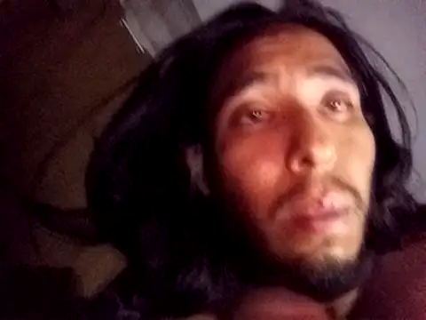 Snapshot of Miguelmxss chatting on February 1, 2025, 12:15 pm Miguelmxss online show from February 1, 2025, 12:15 pm
