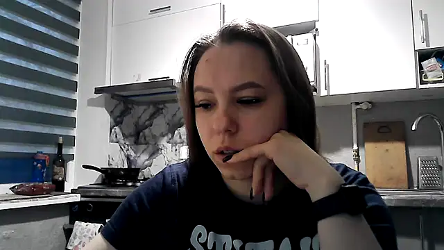 Misssweet s online show from December 1, 2025, 5:19 am