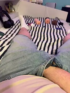 cobr-2024 online show from March 21, 2025, 7:35 pm