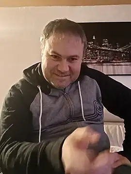 Snapshot of Pourleplasirs chatting on February 27, 2025, 2:03 am Pourleplasirs online show from February 27, 2025, 2:03 am