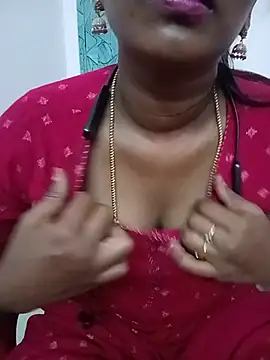 Snapshot of Tamil_roja17 chatting on July 26, 2026, 3:35 am Tamil roja17 online show from July 26, 2026, 3:35 am