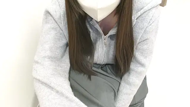 coco12221 online show from February 11, 2025, 8:26 am