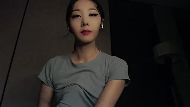 Snapshot of Fudzik0 chatting on February 24, 2026, 3:40 am Fudzik0 online show from February 24, 2026, 3:40 am