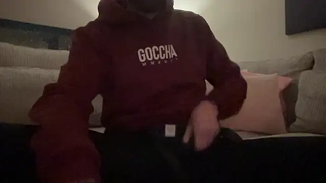 Snapshot of bullyboyy chatting on January 7, 2026, 4:45 pm bullyboyy online show from January 7, 2026, 4:45 pm