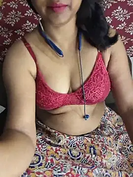 Cute Jiyaa online show from July 17, 2026, 7:55 pm