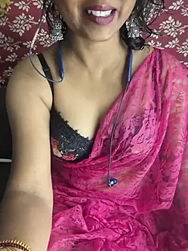 Cute Jiyaa online show from July 10, 2026, 3:34 pm