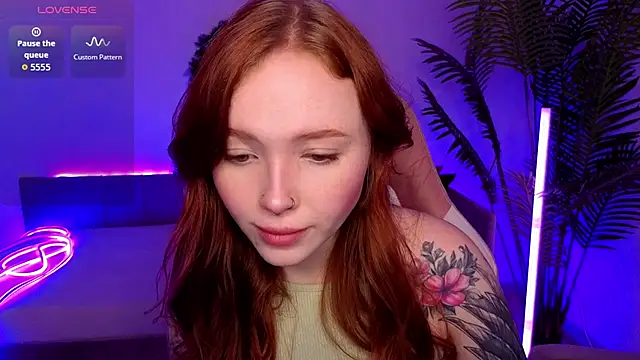 Maya Light online show from January 6, 2026, 1:42 am