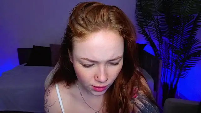 Maya Light online show from April 29, 2026, 2:05 am