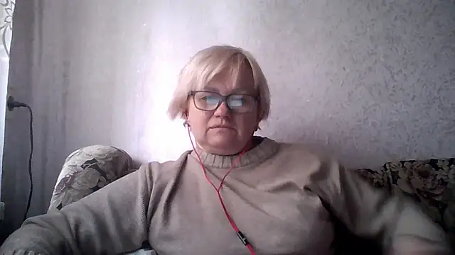 Mayya4321 online show from April 29, 2026, 8:29 am