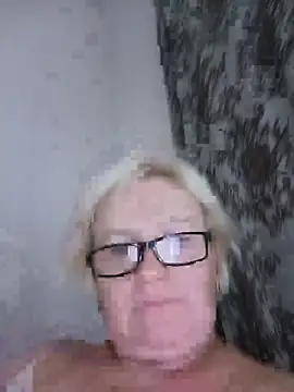 Snapshot of Mayya4321 chatting on July 14, 2026, 10:21 am Mayya4321 online show from July 14, 2026, 10:21 am