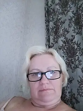 Snapshot of Mayya4321 chatting on July 22, 2026, 7:10 am Mayya4321 online show from July 22, 2026, 7:10 am