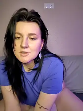 Catr1nn online show from March 3, 2025, 11:35 pm