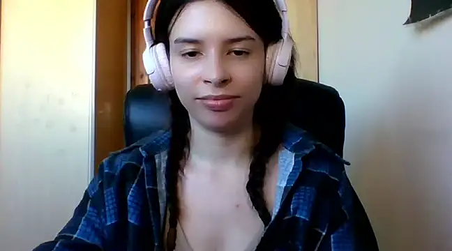 LariceSexy online show from March 19, 2025, 4:13 pm