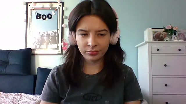 Snapshot of LariceSexy chatting on October 20, 2025, 12:17 pm LariceSexy online show from October 20, 2025, 12:17 pm