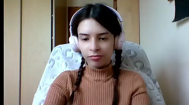 LariceSexy online show from March 3, 2025, 1:12 pm