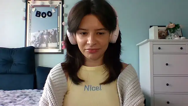 Snapshot of LariceSexy chatting on October 15, 2025, 12:13 pm LariceSexy online show from October 15, 2025, 12:13 pm