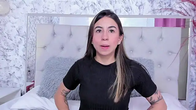 Ariana greenblat online show from October 25, 2025, 4:18 pm