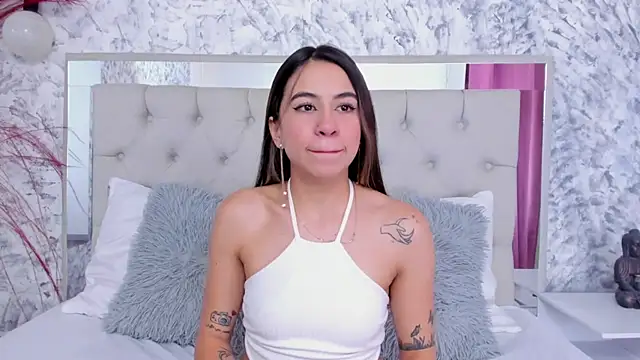 Ariana greenblat online show from November 28, 2025, 4:18 pm