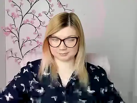 Lola moree online show from April 22, 2026, 11:39 am