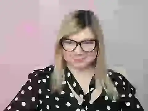 Lola moree online show from October 18, 2025, 11:56 am