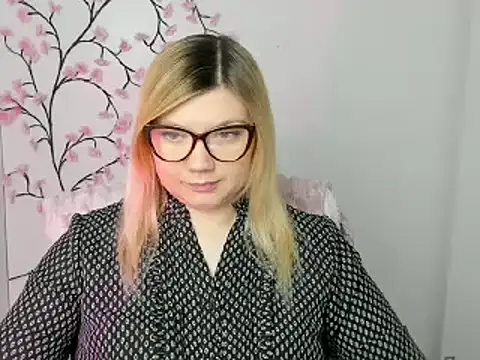 Lola moree online show from January 10, 2026, 12:55 pm