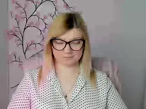Lola moree online show from April 23, 2026, 12:29 pm