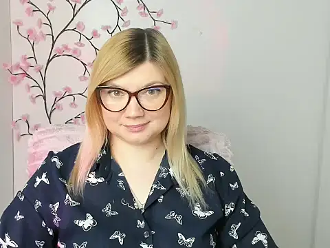 Lola moree online show from March 10, 2026, 1:04 pm