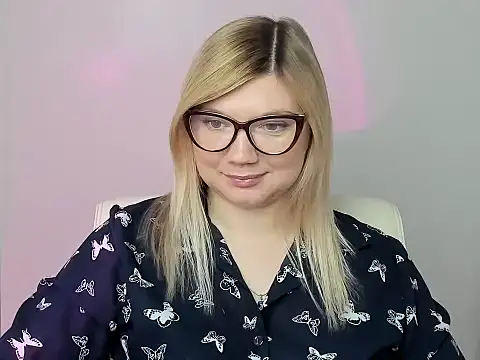 Lola moree online show from October 26, 2025, 12:49 pm