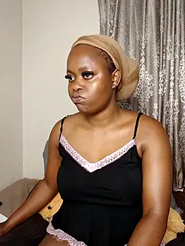 Cherry-brown55 online show from November 13, 2025, 1:20 am