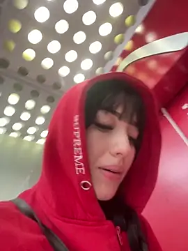 Snapshot of Melody_rousse_ chatting on November 20, 2025, 8:20 pm Melody rousse online show from November 20, 2025, 8:20 pm