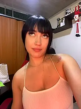 Snapshot of Melody_rousse_ chatting on December 2, 2025, 8:10 pm Melody rousse online show from December 2, 2025, 8:10 pm