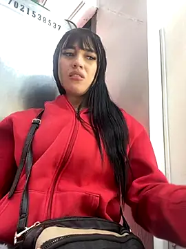 Snapshot of Melody_rousse_ chatting on November 19, 2025, 6:08 pm Melody rousse online show from November 19, 2025, 6:08 pm