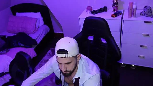 lucas kazimm online show from January 30, 2025, 3:51 pm