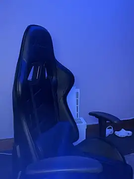 lucas kazimm online show from March 12, 2025, 10:17 pm