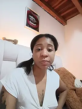Snapshot of Zaira_Rose_ chatting on July 7, 2026, 11:36 am Zaira Rose online show from July 7, 2026, 11:36 am