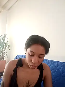 Zaira Rose  online show from April 25, 2026, 6:27 pm