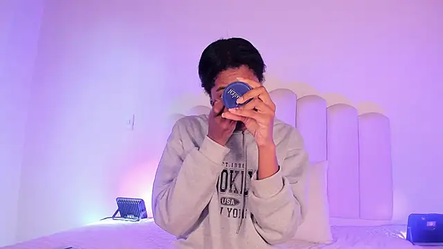 Snapshot of Zaira_Rose_ chatting on November 12, 2025, 1:15 pm Zaira Rose online show from November 12, 2025, 1:15 pm